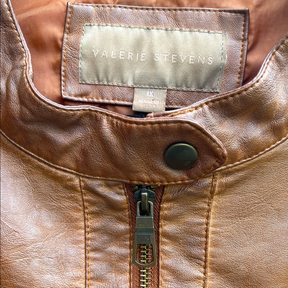 Valerie Stevens Tan Faux Leather Jacket - Picture 4 of 12